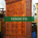 Secretaire Carlo X in radica di noce ed intarsi - Immagine principale - VENDUTO