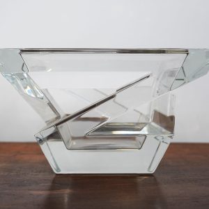 "Architecture” di Baccarat: centrotavola in cristallo - Immagine frontale