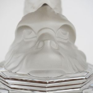 Lampada a delfino Baccarat, in cristallo satinato - Particolare della base satinata