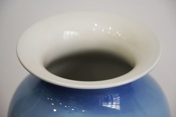 Vaso Royal Copenaghen in porcellana - Particolare del bordo